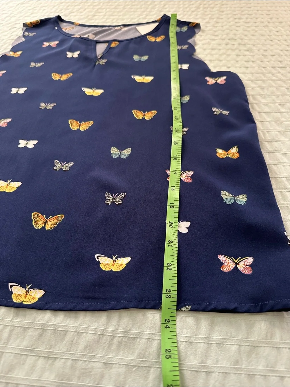 NWT Sleeveless Navy Butterfly Print Blouse - Medium